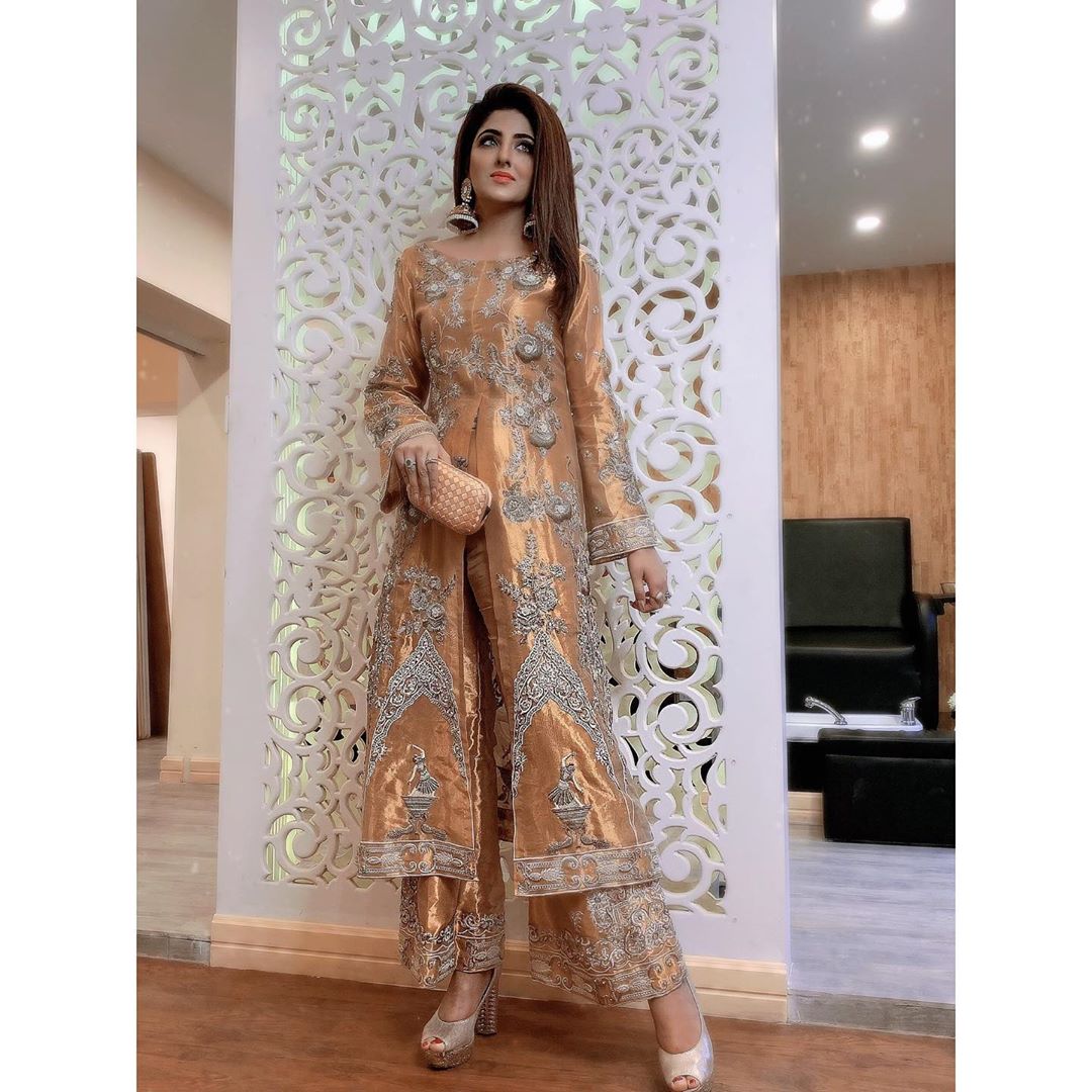 Actress Fatima Sohail is Looking Gorgeous at Friends Wedding