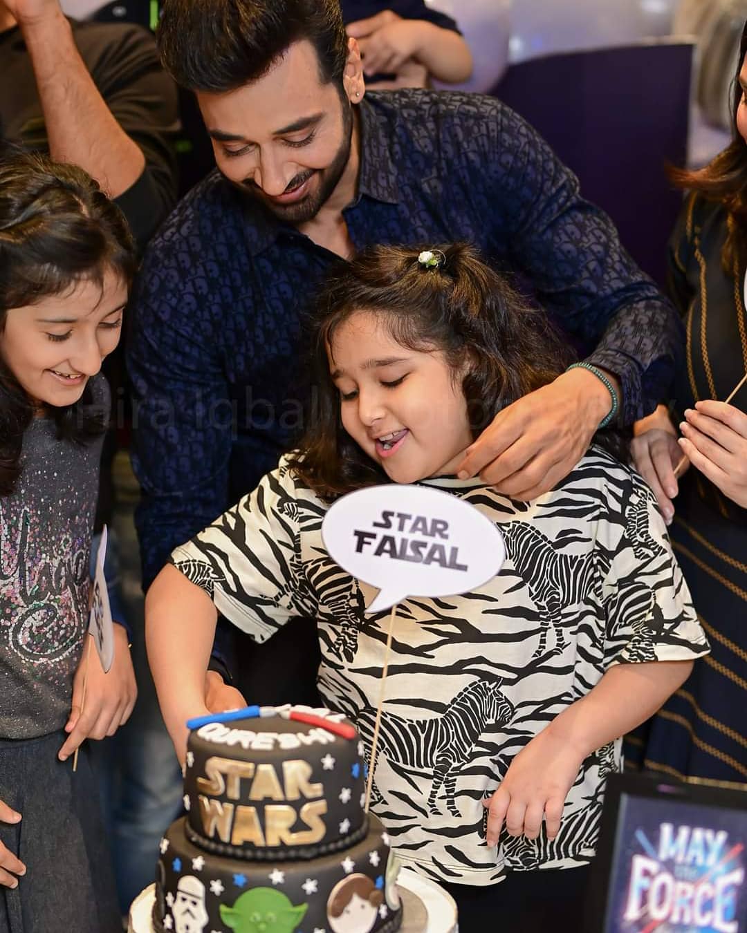 Faysal Qureshi Celebrated his Birthday with Family and Friends