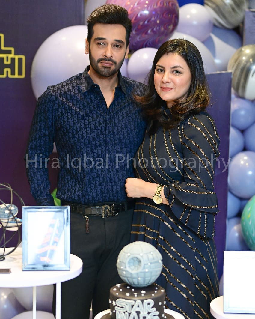 Faysal Qureshi Celebrated his Birthday with Family and Friends