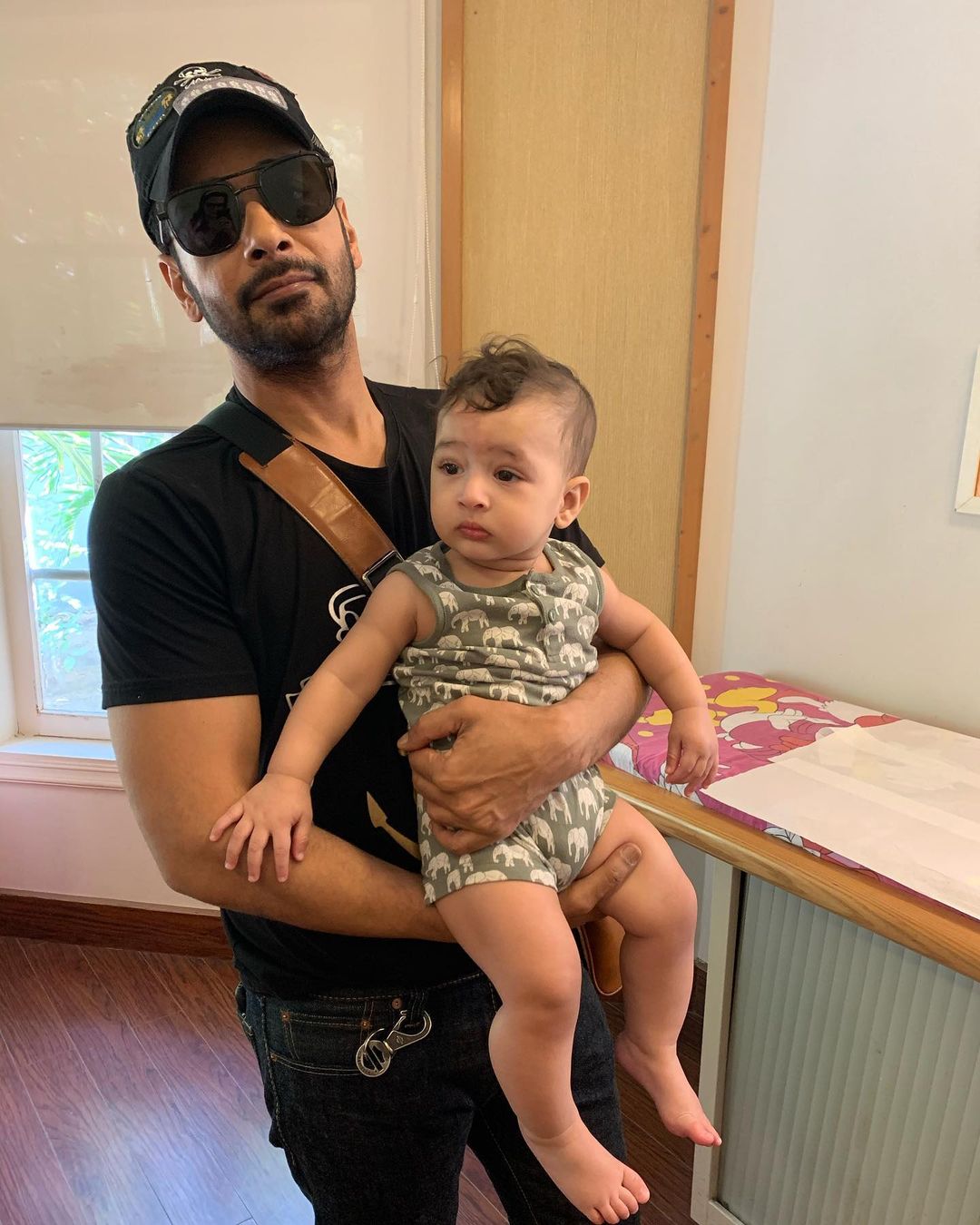 Faysal Qureshi with his Cute Son - Adorable Pictures