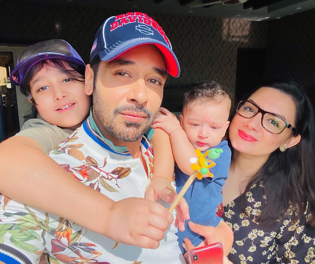 Faysal Qureshi with his Cute Son - Adorable Pictures