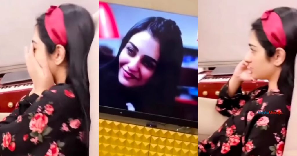 Sarah Khan Watching Sabaat With Husband Falak Shabir