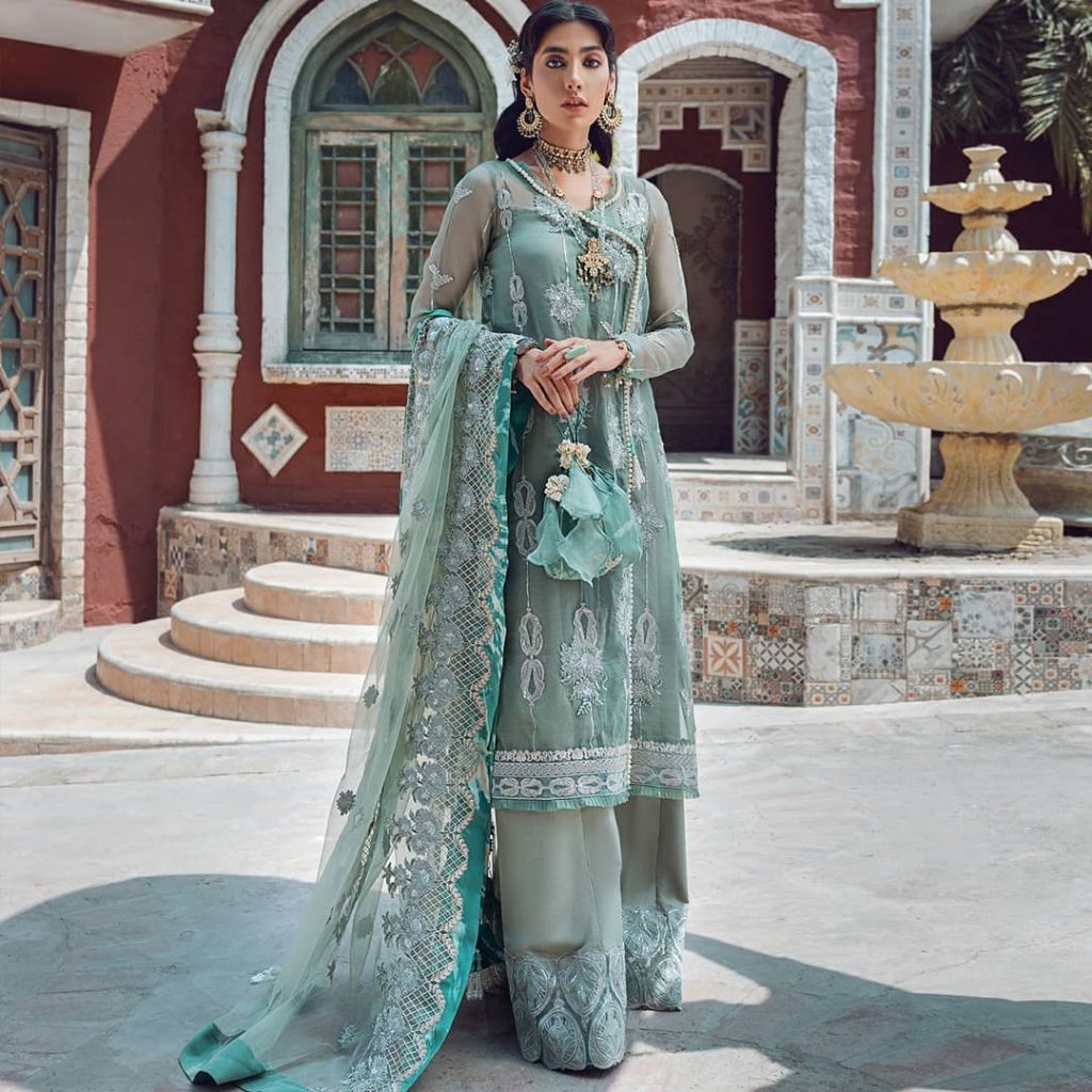 Gorgeous Eman Suleman Featured In Kinaar Festive Collection 