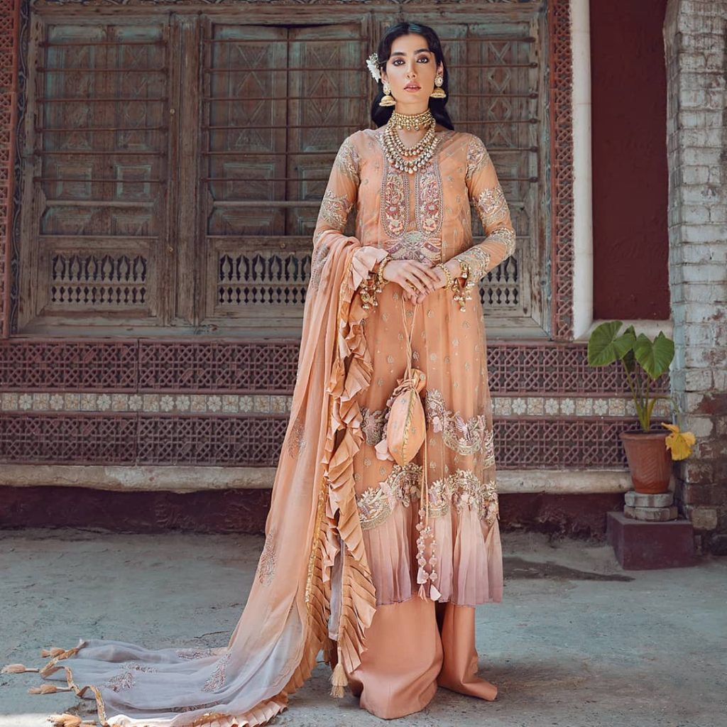 Gorgeous Eman Suleman Featured In Kinaar Festive Collection 