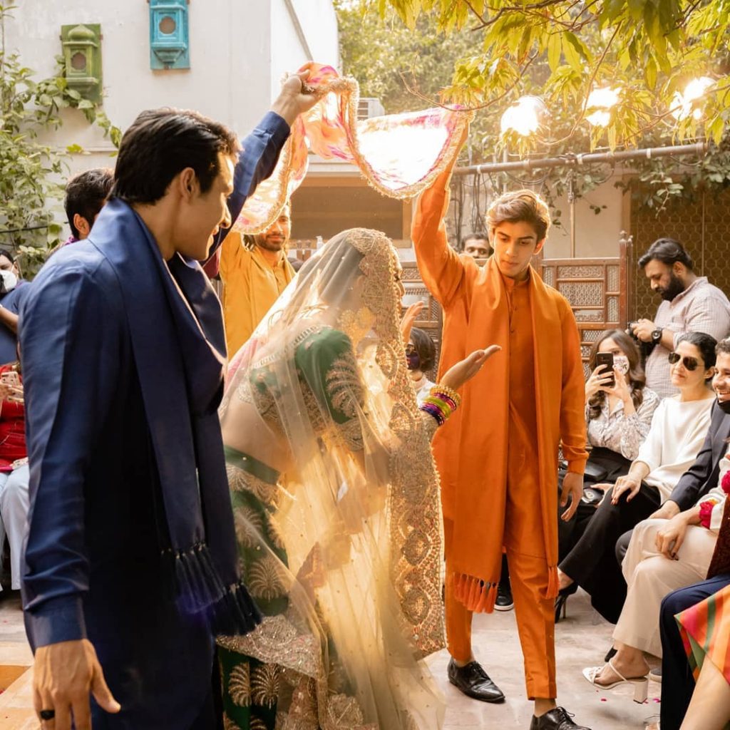 Hussain Rehar's Solo Show Is Bringing All The Colors Of Shaadi Season