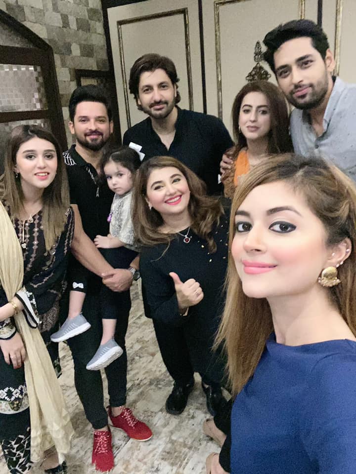 Showbiz Celebrities Spotted at Javeria Saud House for Dinner Party