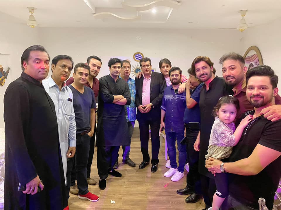 Showbiz Celebrities Spotted at Javeria Saud House for Dinner Party