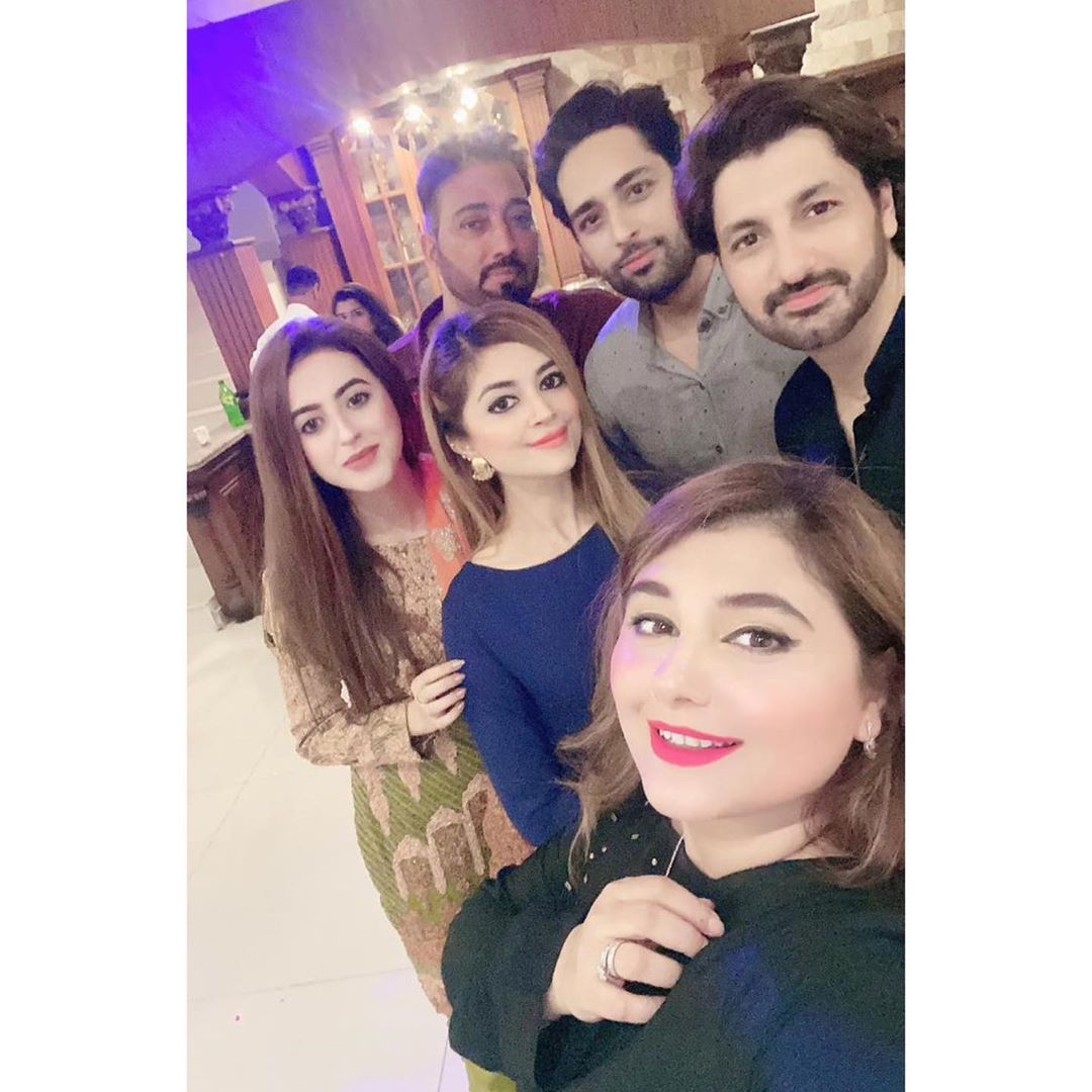 Showbiz Celebrities Spotted at Javeria Saud House for Dinner Party