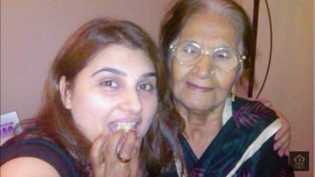 Javeria Saud Shared Video In Memory Of Her Dadi