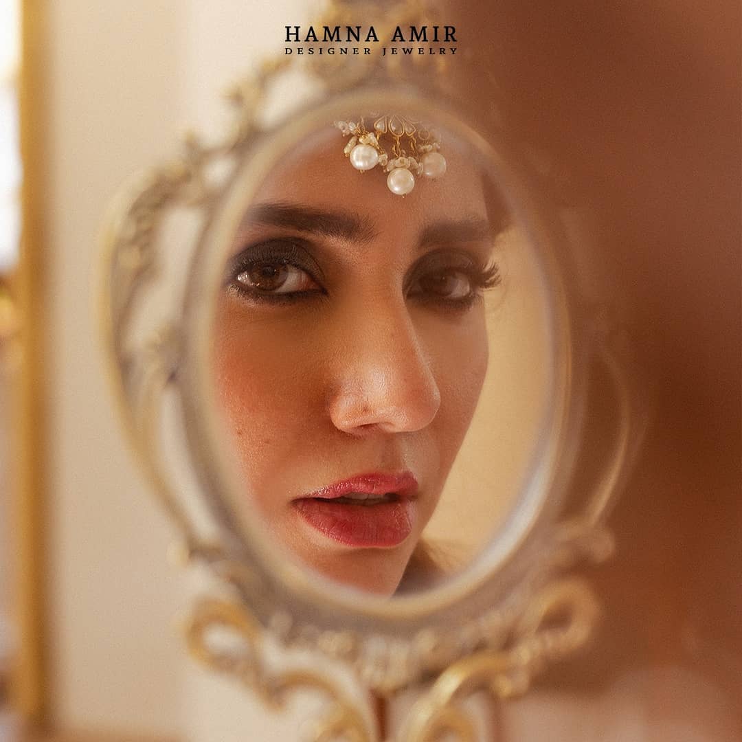 Latest Bridal Shoot of Beautiful Mahira Khan for Mohsin Naveed Ranjha