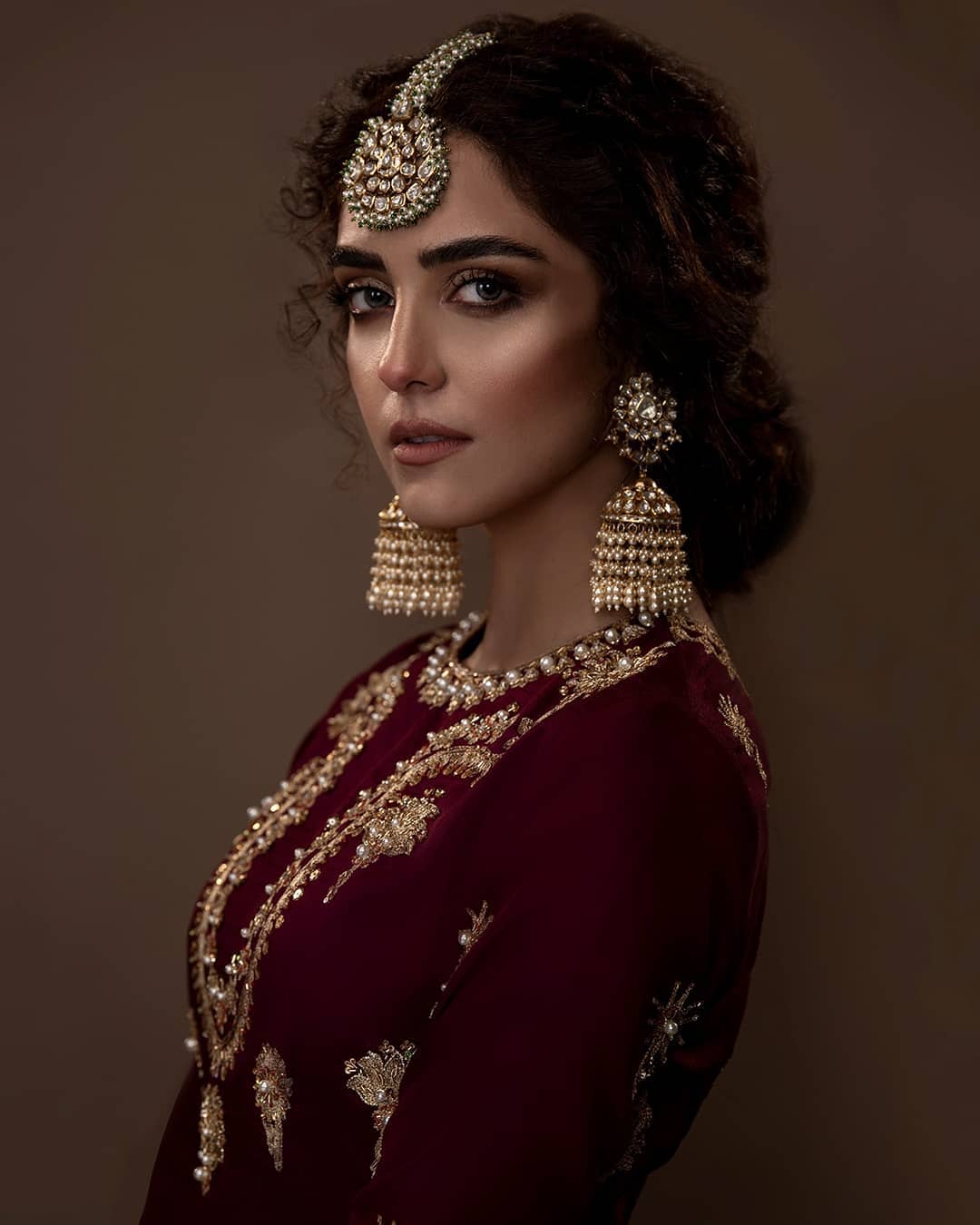 Maya Ali is Looking Stunning in Bridal Shoot for Ali Xeeshan