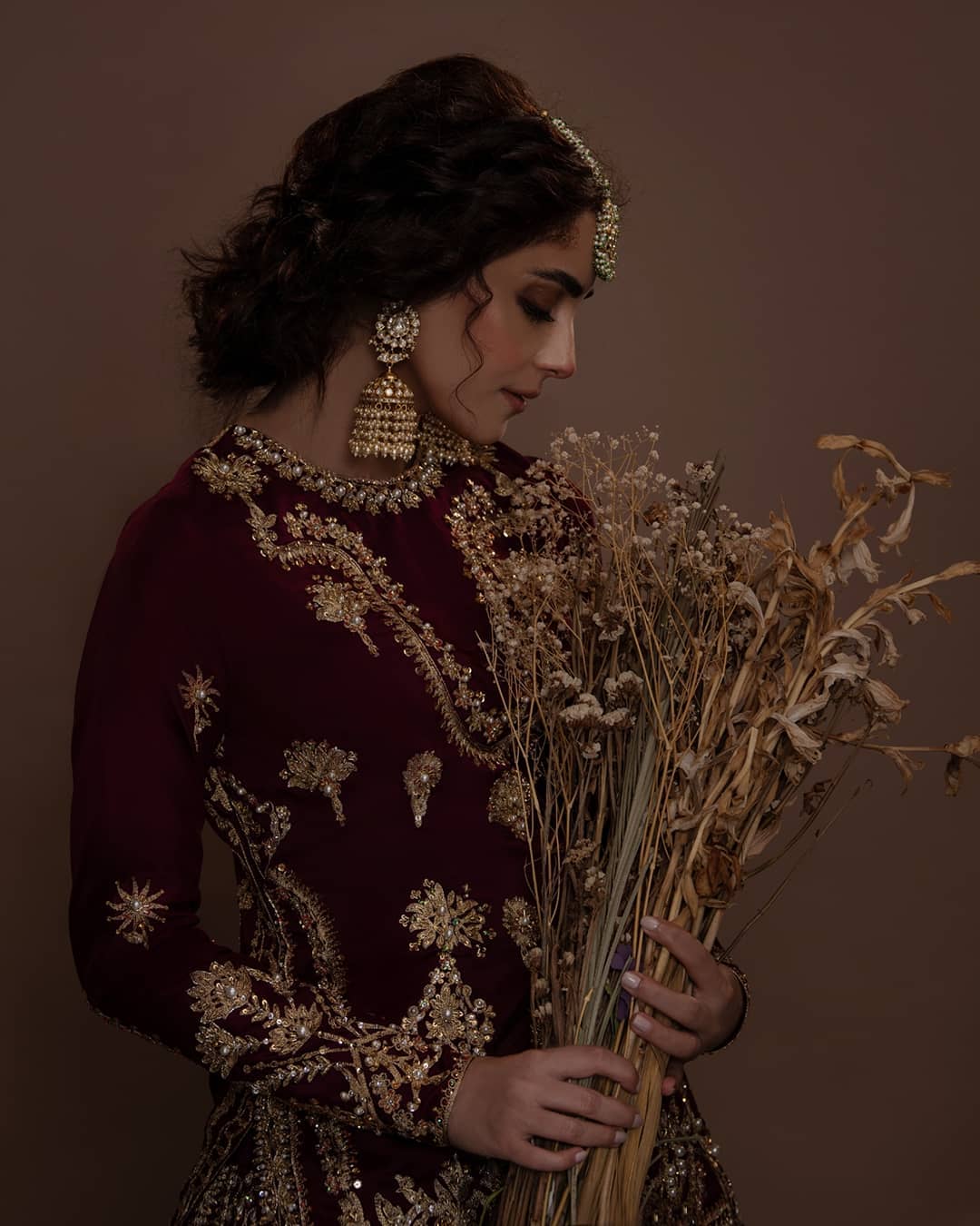 Maya Ali is Looking Stunning in Bridal Shoot for Ali Xeeshan