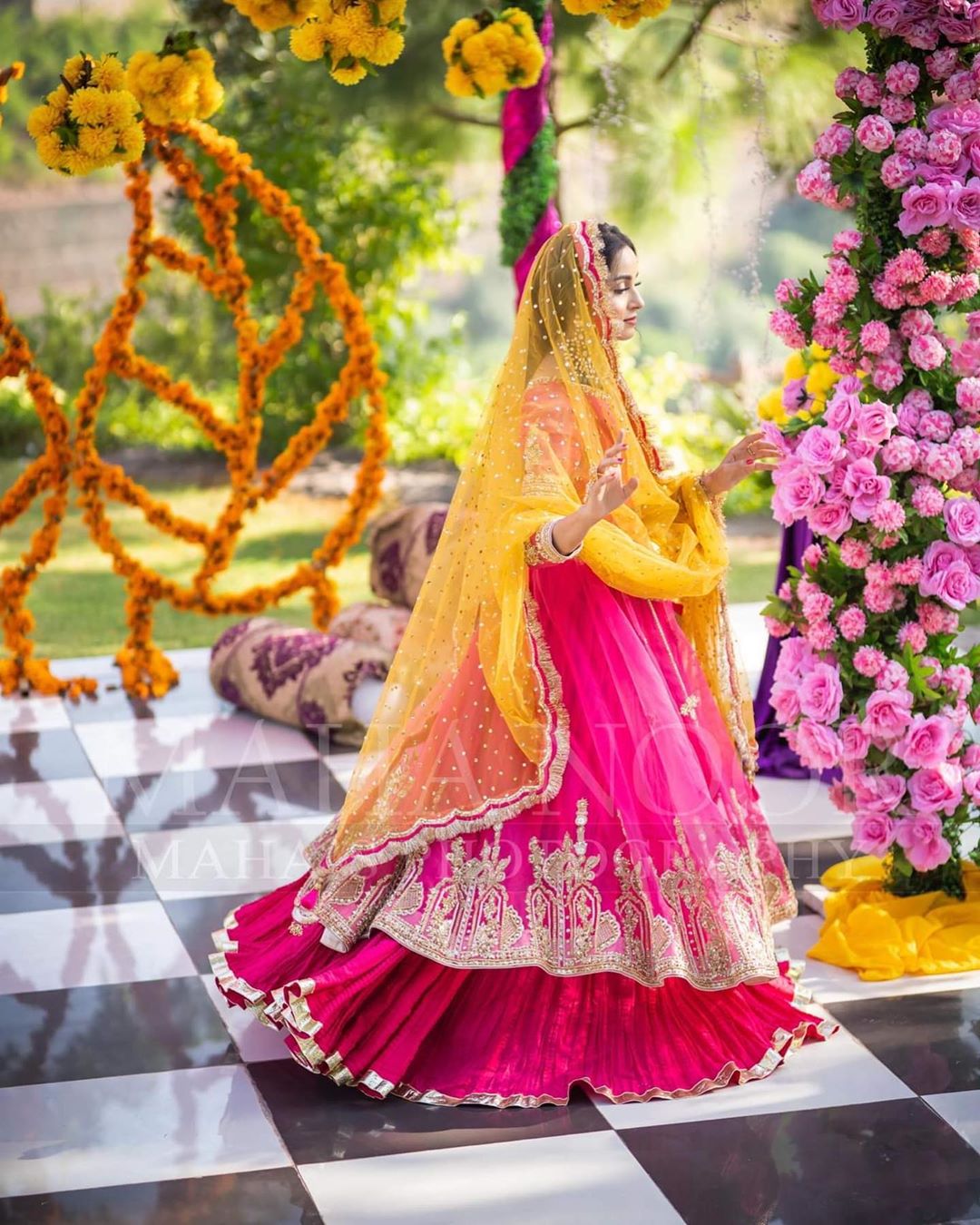 Nimra Khan is Looking Beautiful in her Latest Bridal Shoot for Faiza Salon