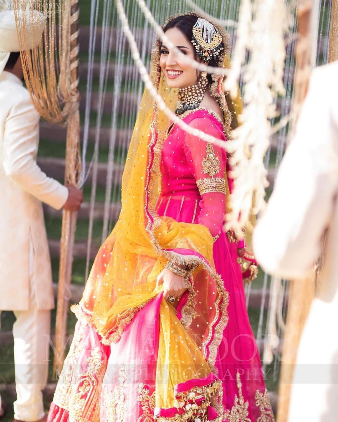 Nimra Khan is Looking Beautiful in her Latest Bridal Shoot for Faiza Salon