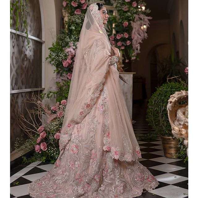 Noor Khan In Modern Royal Dresses By Ammara Khan