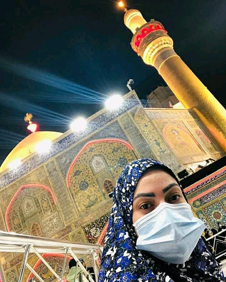 Actress Sadia Imam Shared New Pictures from Karbala on her Instagram