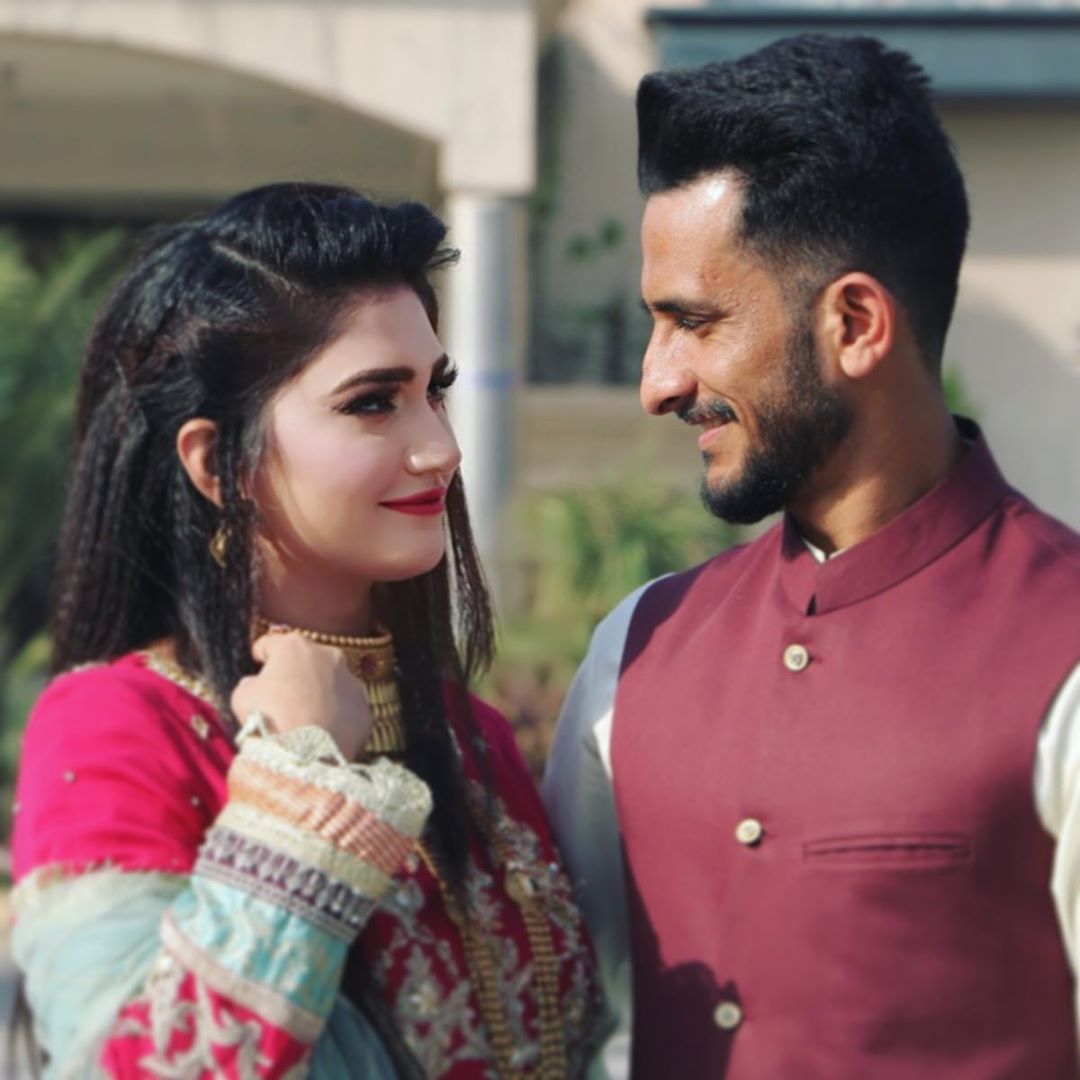 Cricketer Hassan Ali Latest Pictures with his Beautiful Wife Samiya