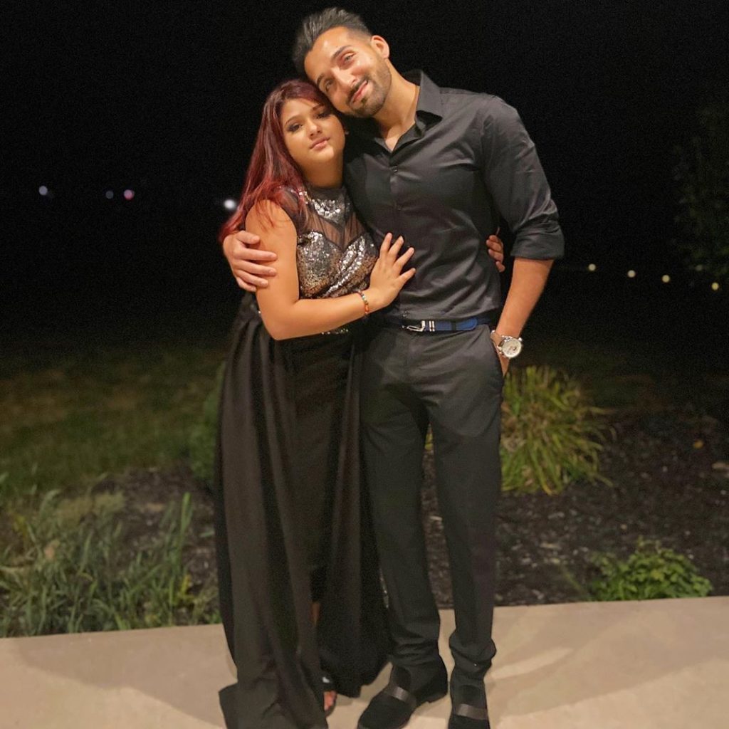 Sham Idrees Celebrated Birthday With Family