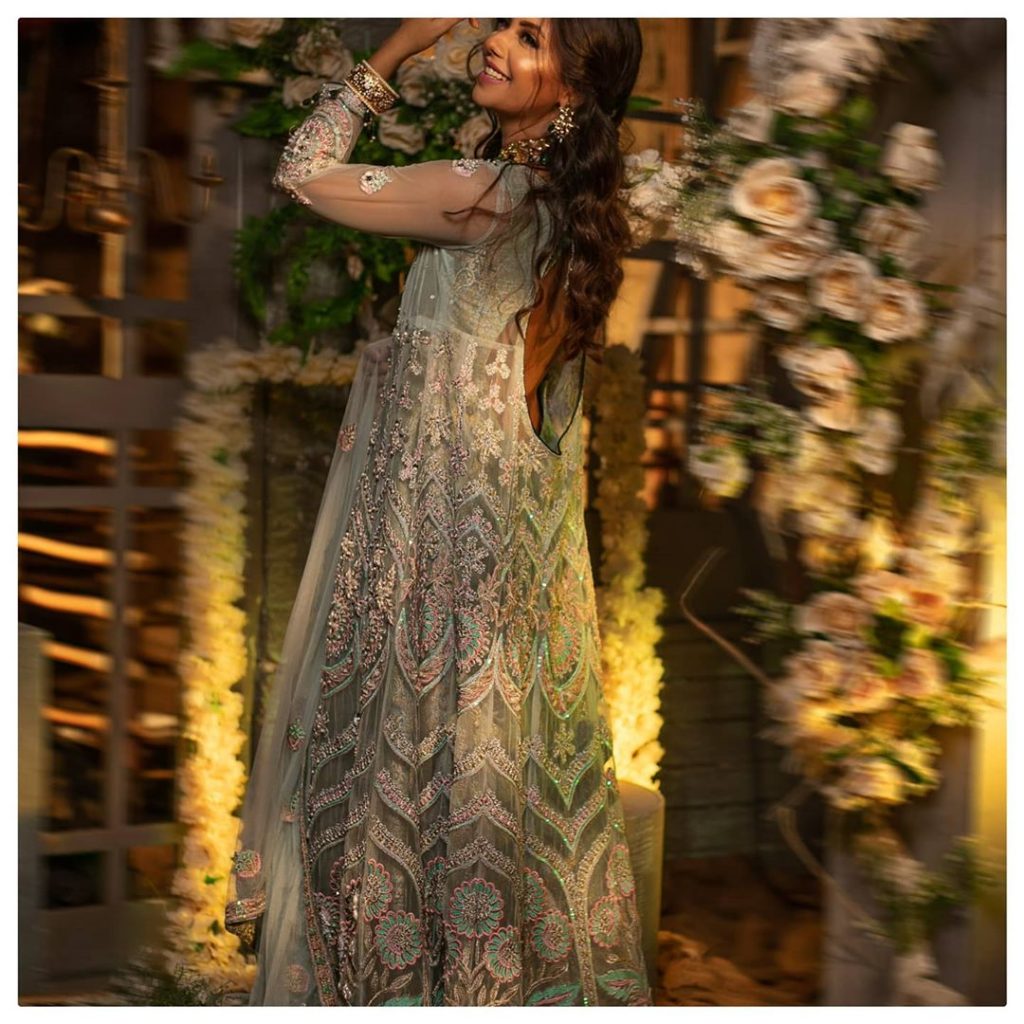 Sunita Marshall In Flora Extension Collection By Saira Noor