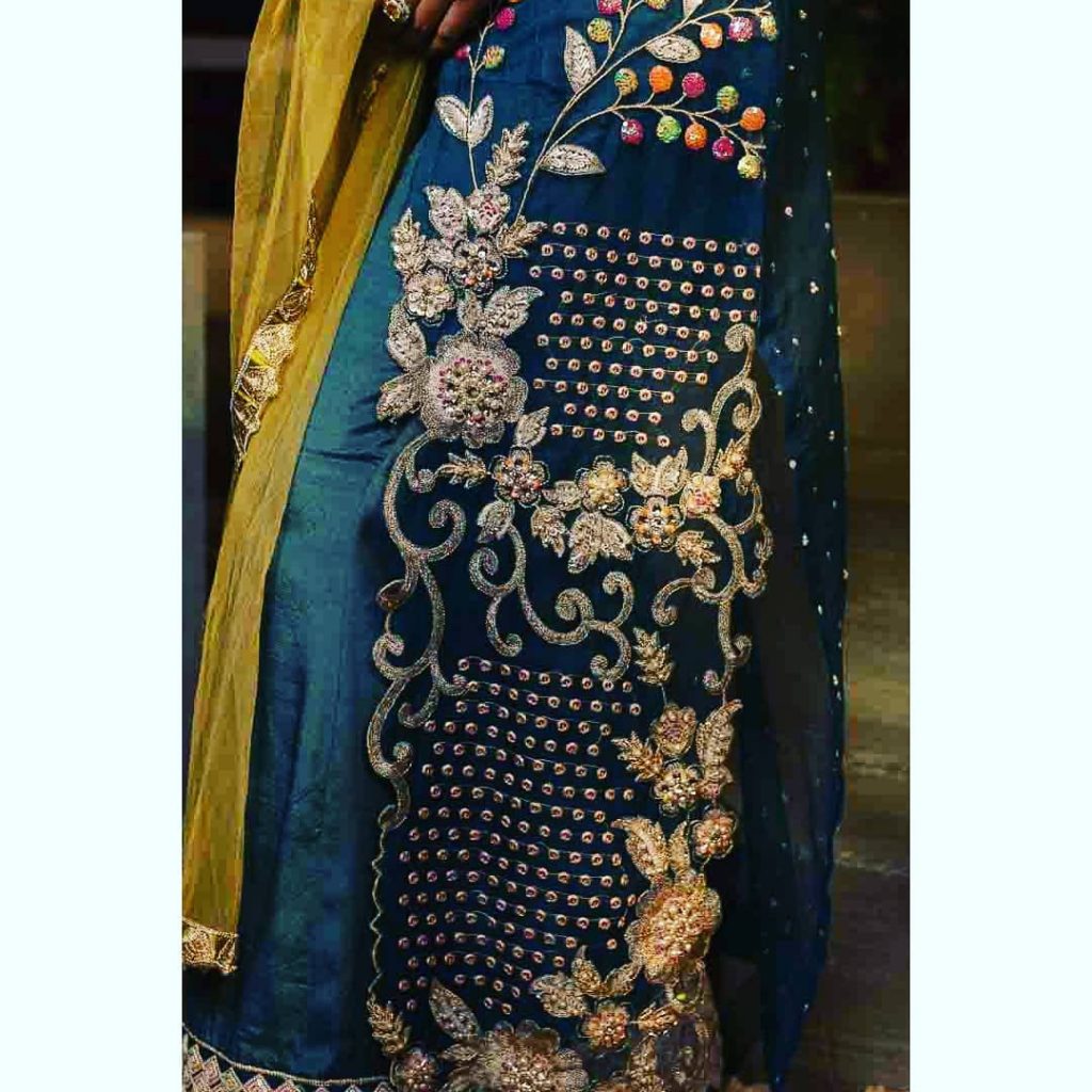 Sunita Marshall In Flora Extension Collection By Saira Noor