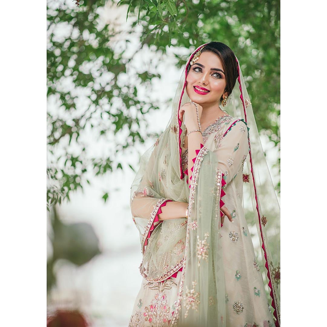 Syeda Tuba Aamir is Looking Gorgeous in Her Latest Shoot