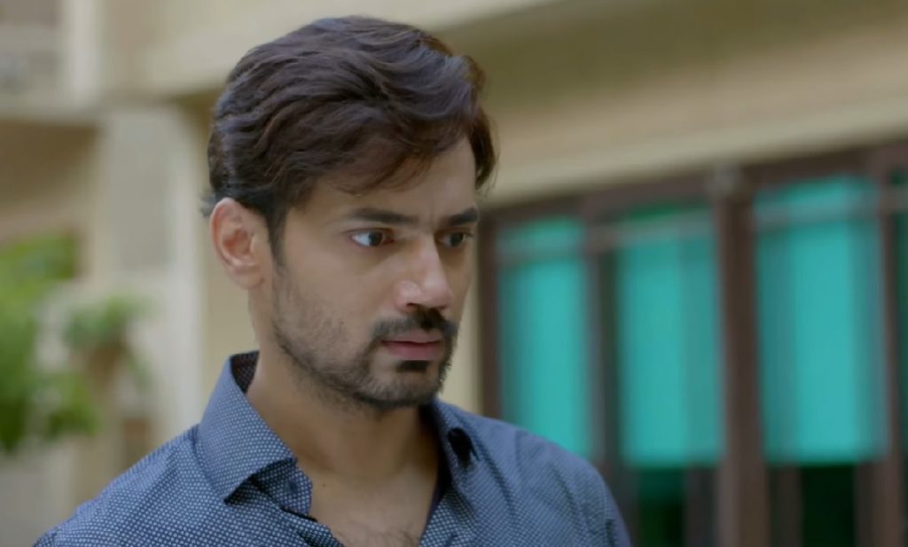 Sonya Hussyn Congratulated Her Ishq ZaheNaseeb Co-star Zahid Ahmed