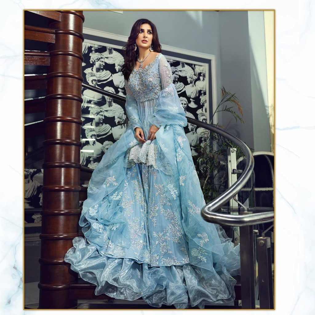 Glamorous Areeba Habib In Zainab Chottanis Latest Collection