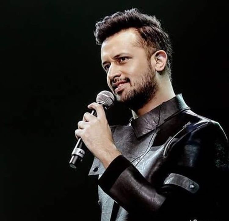 Atif Aslam Celebrates Birthday With Fans on YouTube