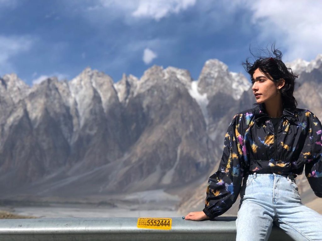 Eman Suleman Enjoying The Beauty Of Mountains With Her Partner