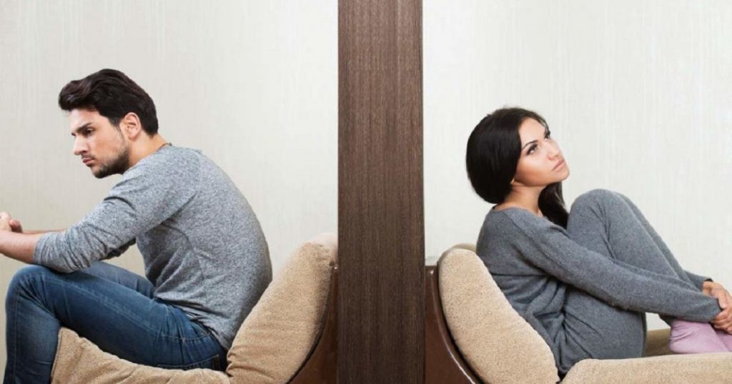 How To Fix Emotional Distance In a Relationship