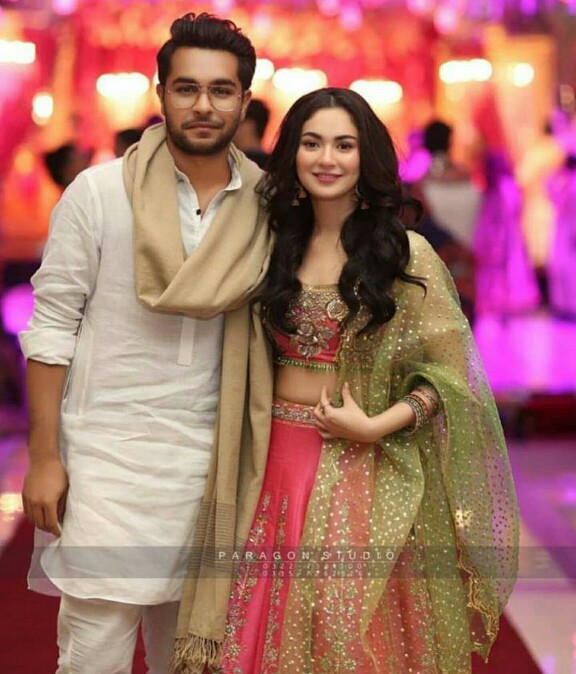 Hania Amir Chooses The Better Singer Between Asim Azhar And Danyal Zafar