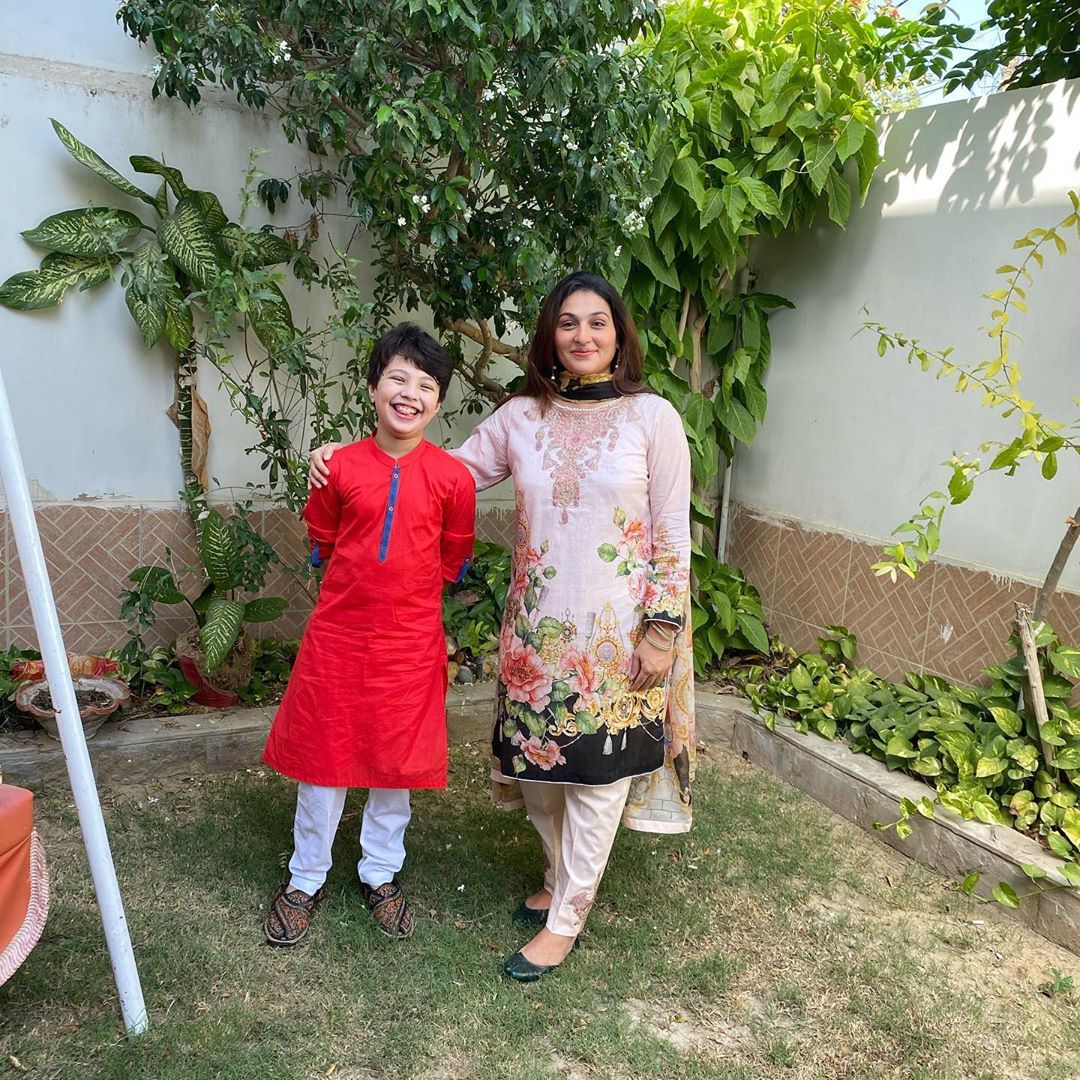 Qurat ul Ain Iqrar Celebrating Birthday with her Son Pehlaaj