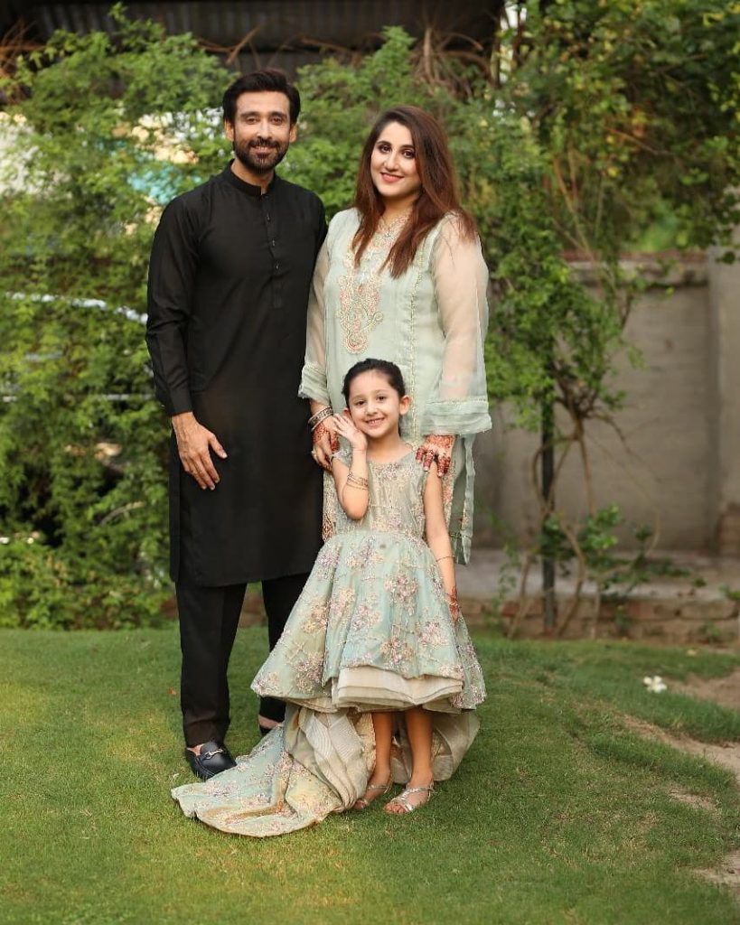 Sami Khan With His Adorable Family