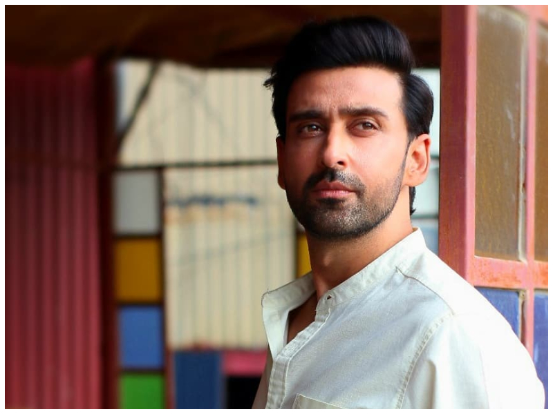 Sami Khan Gave A Sneak Peek Of His Upcoming Project