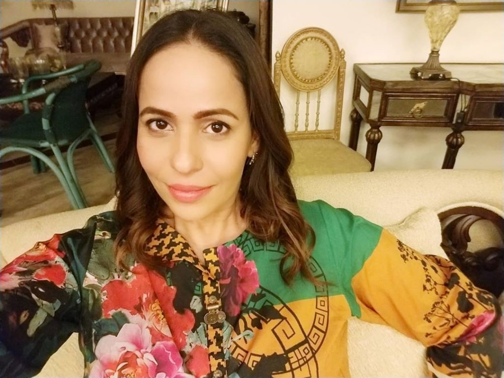 Here is How Zainab Qayoom Enjoys Her Life to Its Fullest