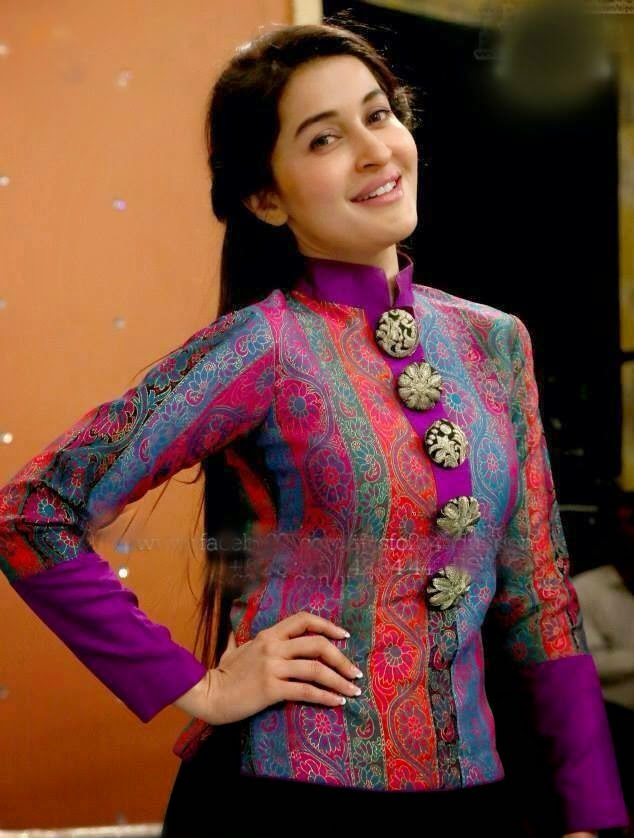 20 Pictures Of Shaista Lodhi In Beautiful Dresses