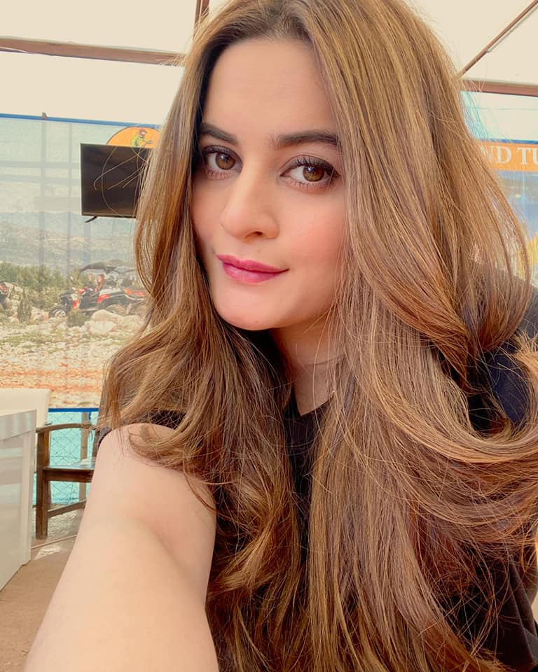 Aiman Khan and Muneeb in Antalya - Latest Pictures | Reviewit.pk