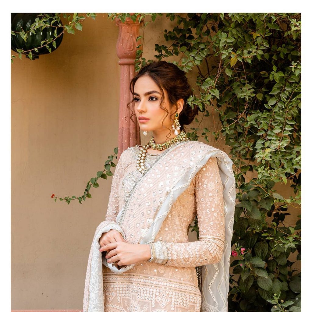 Alyzeh Gabol Stuns In Festive Collection By Kanwal Malik