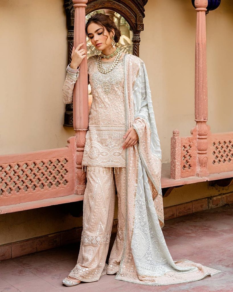 Alyzeh Gabol Stuns In Festive Collection By Kanwal Malik