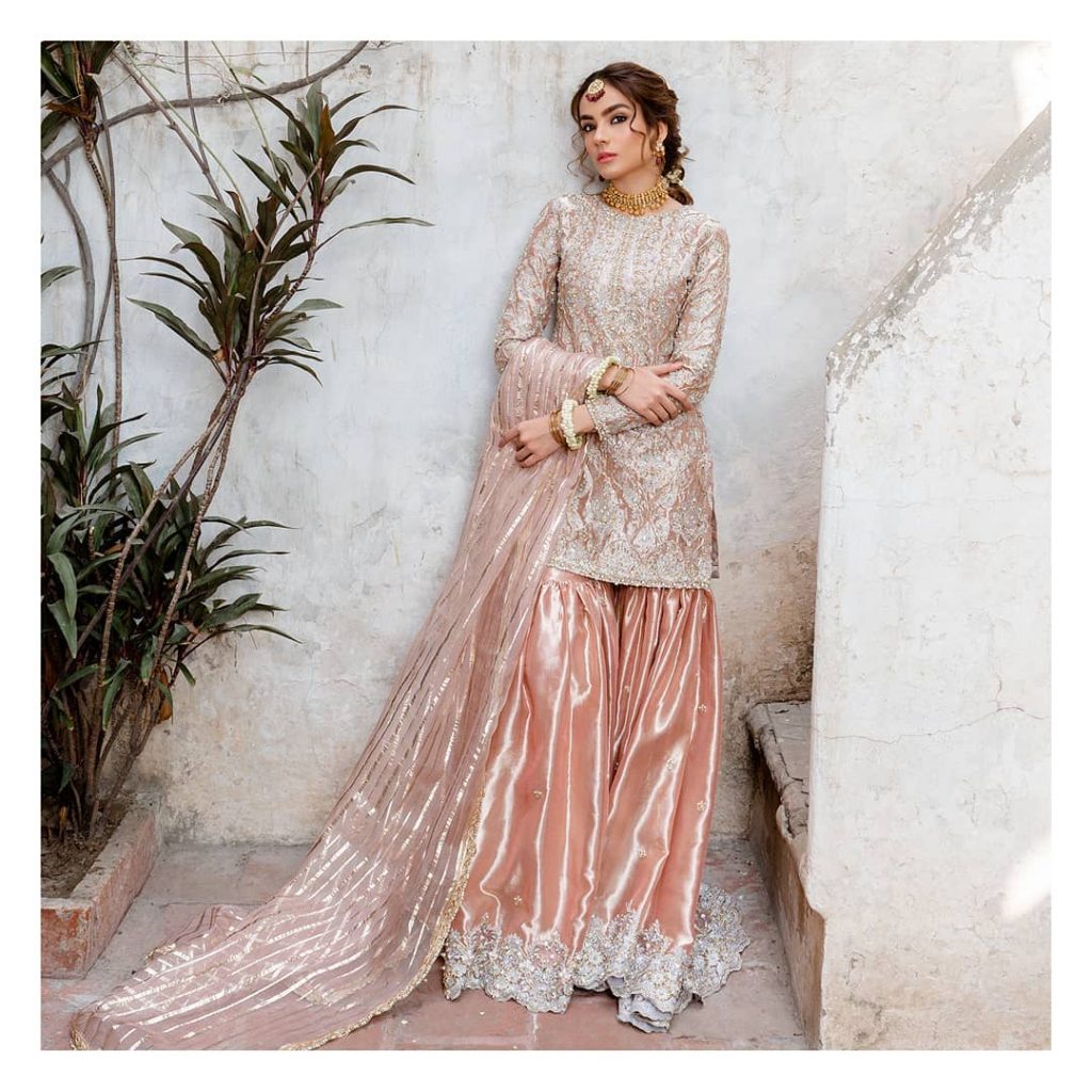 Alyzeh Gabol Stuns In Festive Collection By Kanwal Malik