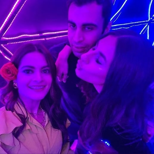 Aiman Khan and Minal Khan Birthday Party