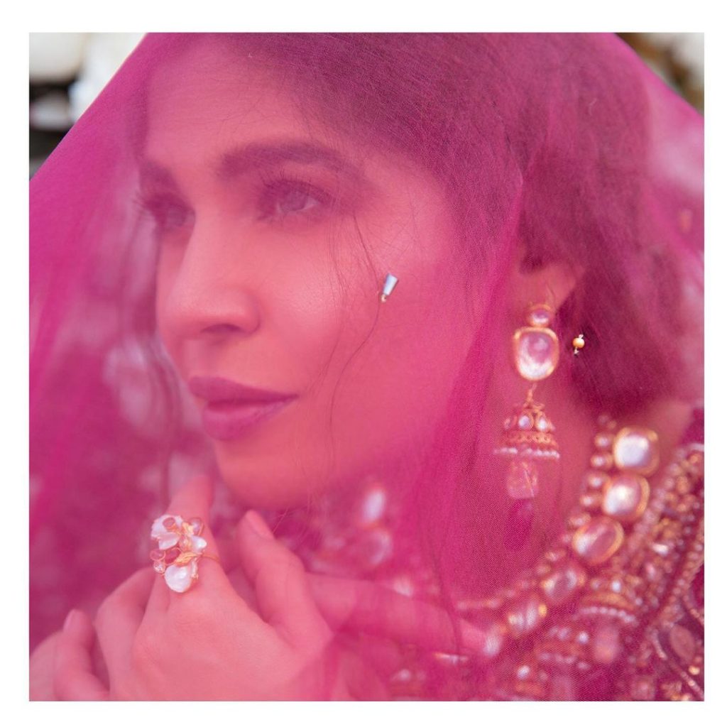 Ayesha Omar Featured In Raveena Collection By Kanwal Malik