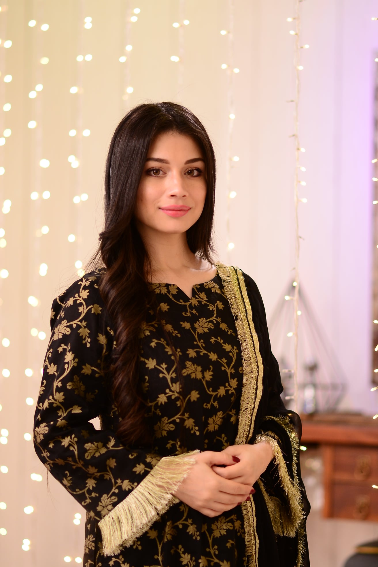 Beautiful Actresses Maha Hasan Sidra Batool Komal Meer in GMP 1