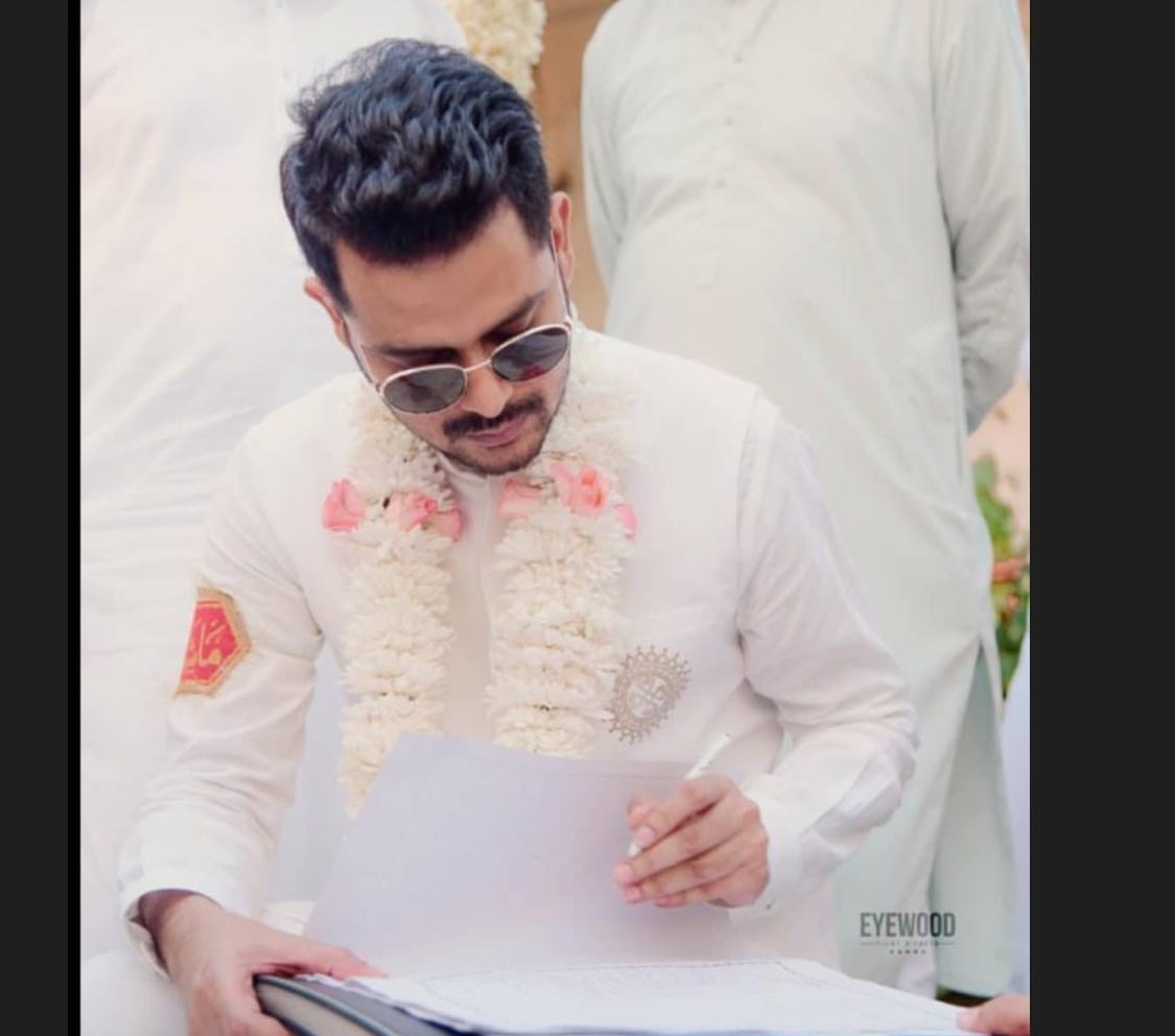 Actor Fahad Mustafa with his Family at a Recent Wedding Event