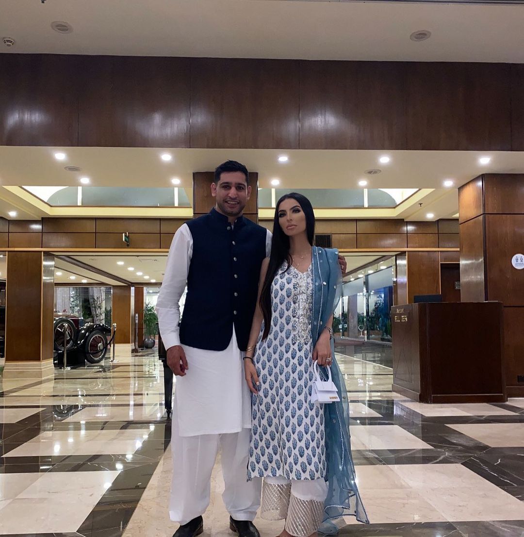 Amir Khan with his Wife Faryal Makhdom - Latest Pictures