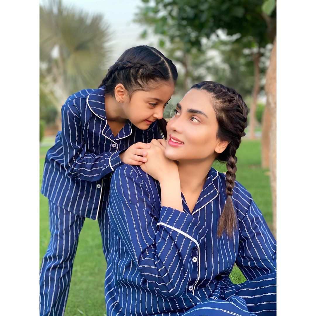 Actress Fiza Ali with her Cute Daughter Faraal - Adorable Pictures