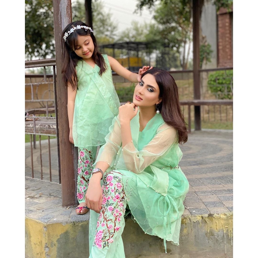 Actress Fiza Ali with her Cute Daughter Faraal - Adorable Pictures