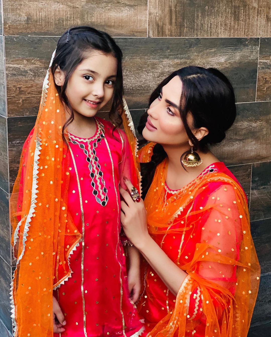 Actress Fiza Ali with her Cute Daughter Faraal - Adorable Pictures