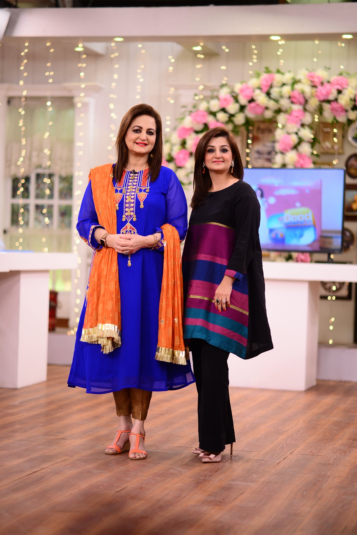 Laila Zuberi and Parveen Akbar Daughters in GMP