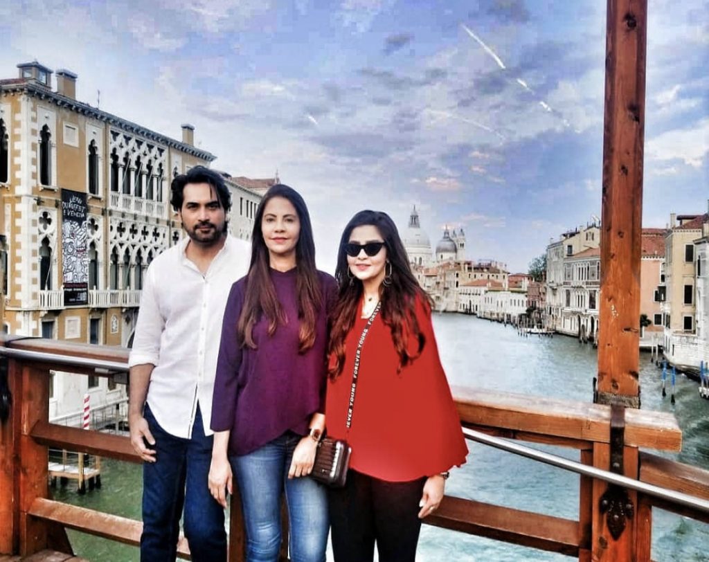 Humayun Saeed Family | 10 Beautiful Pictures